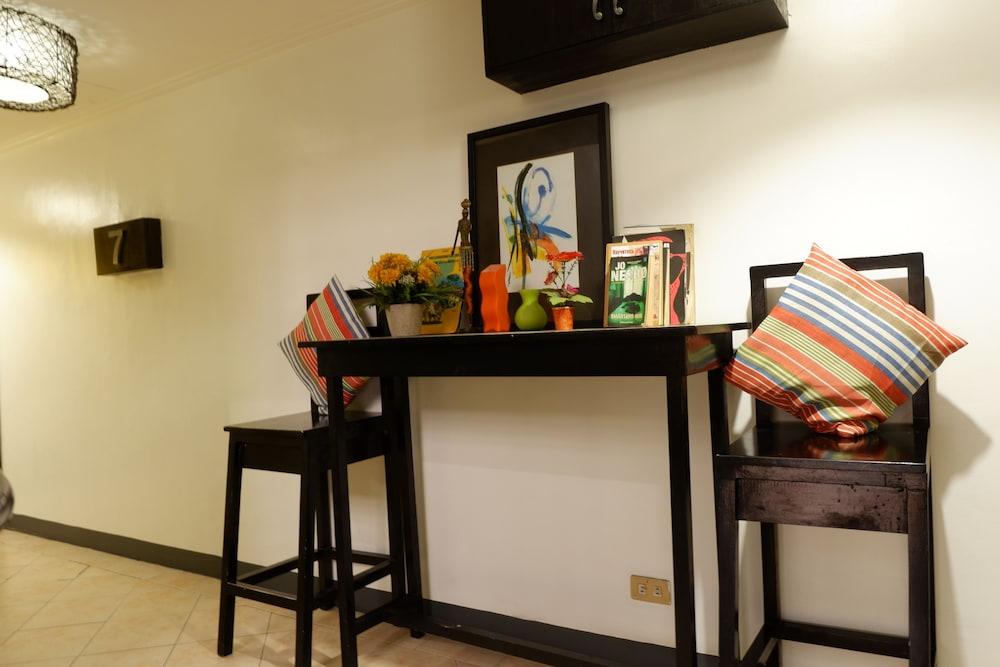 Our Awesome Hostel- Manila Makati City Exteriör bild